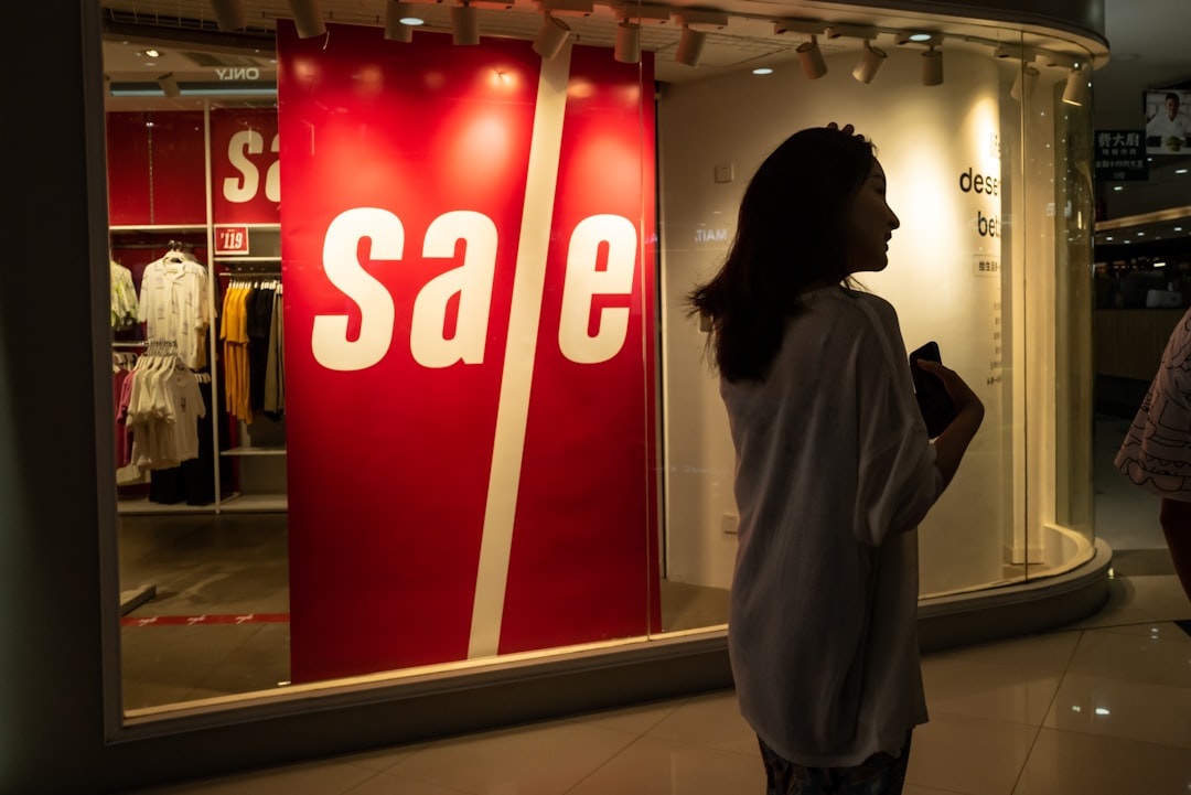 Adiós al carrito: cómo funciona la IA de Alibaba que compra por ti (y cuándo llegará a España)