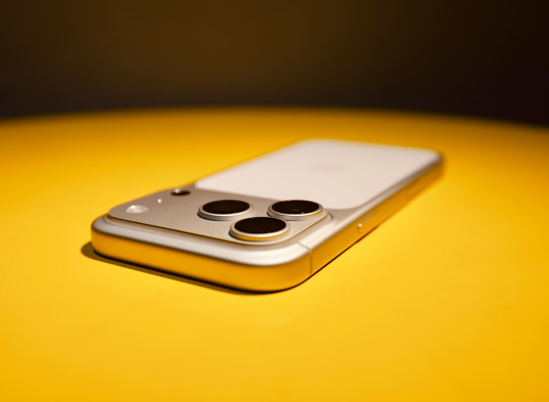 Nothing Phone (4a) vs POCO F7 Pro: ¿cuál es el mejor gama media por menos de 400€ en 2026?